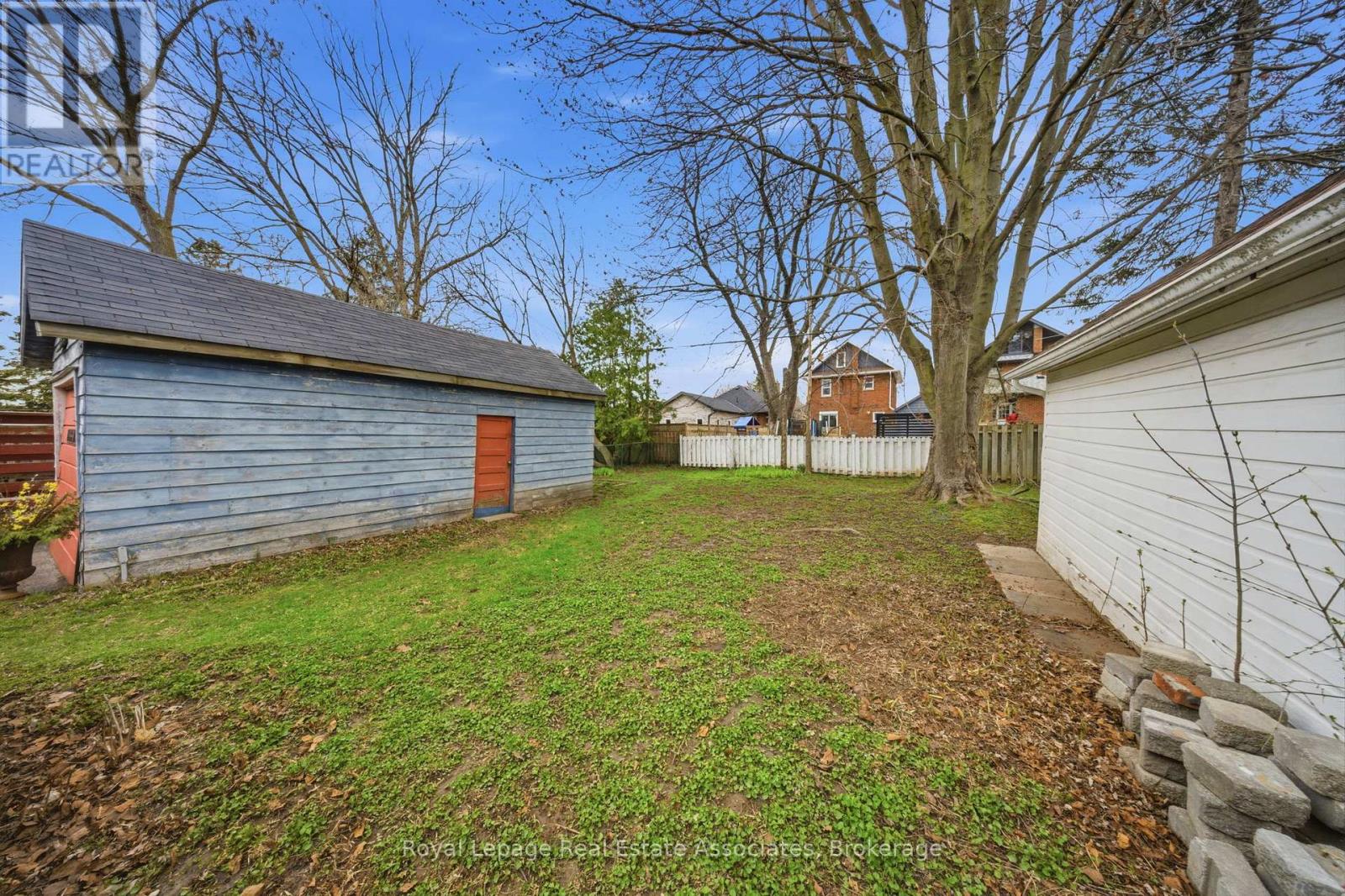 26 Arlington Avenue, Oshawa, Ontario  L1G 2N4 - Photo 28 - E13031236