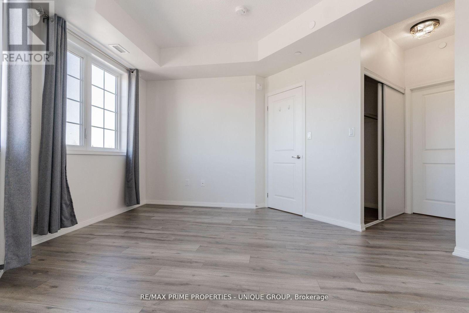 315 - 80 Aspen Springs Drive, Clarington, Ontario  L1C 4Y2 - Photo 14 - E13031248