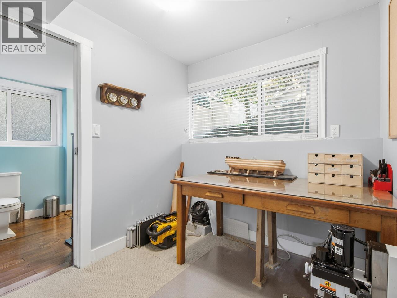 532 W 23 Street, North Vancouver, British Columbia  V7M 2B9 - Photo 19 - R3114561