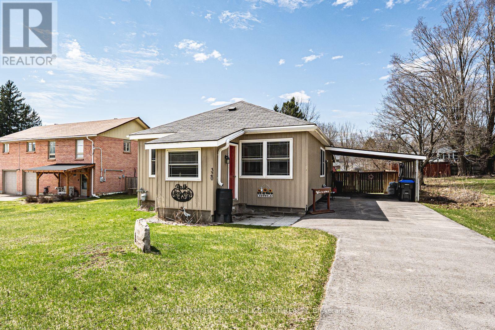 320 PALMER STREET, Tay, Ontario