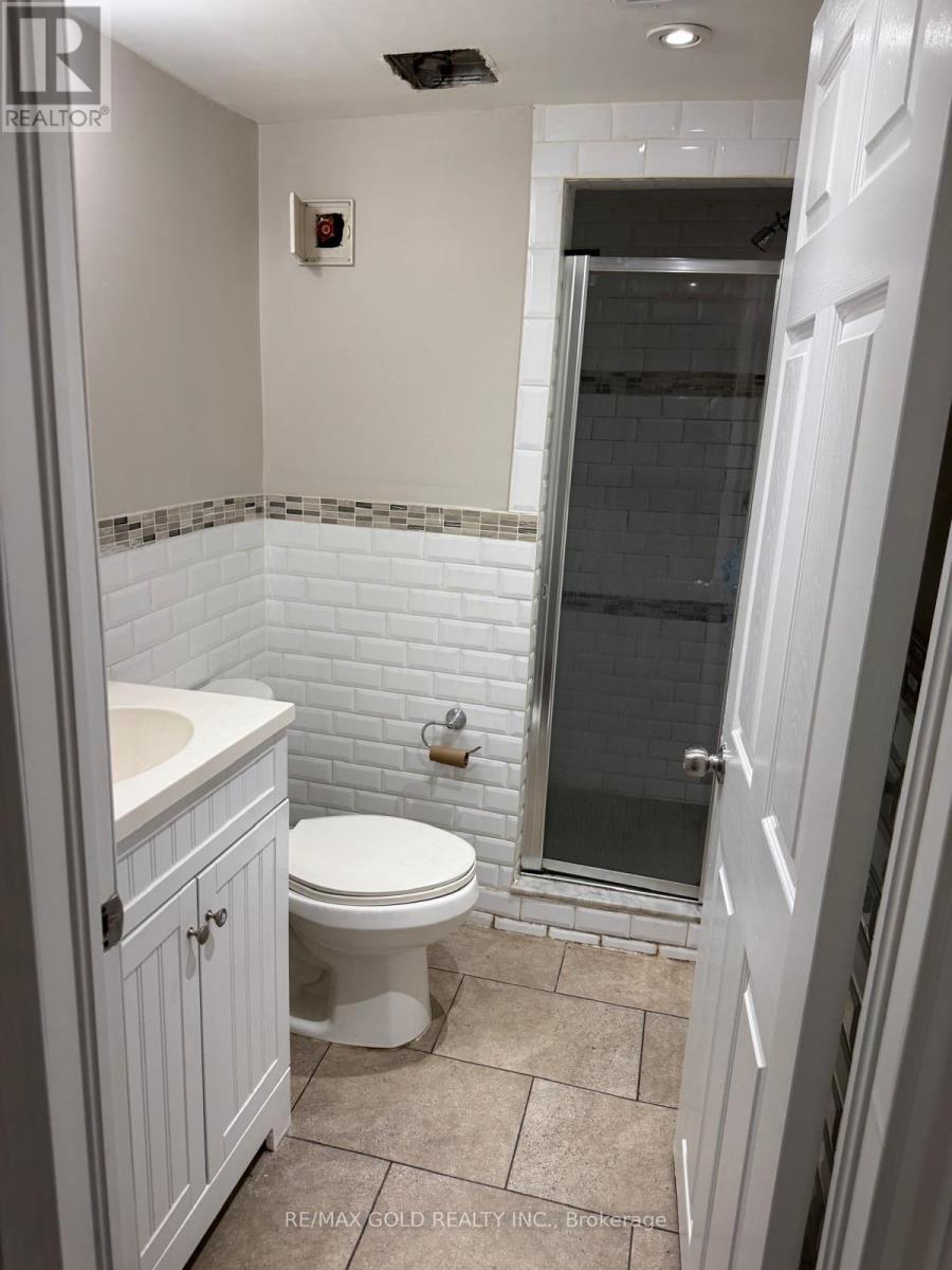 5 Ravenswood Drive, Brampton, Ontario  L6Y 3Y5 - Photo 13 - W13026724