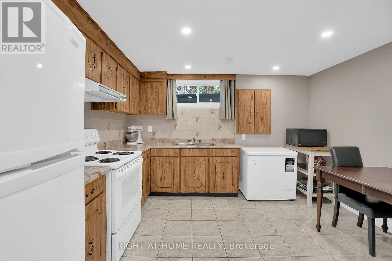 49 Pioneer Lane, Vaughan, Ontario  L4L 2P2 - Photo 27 - N13031172