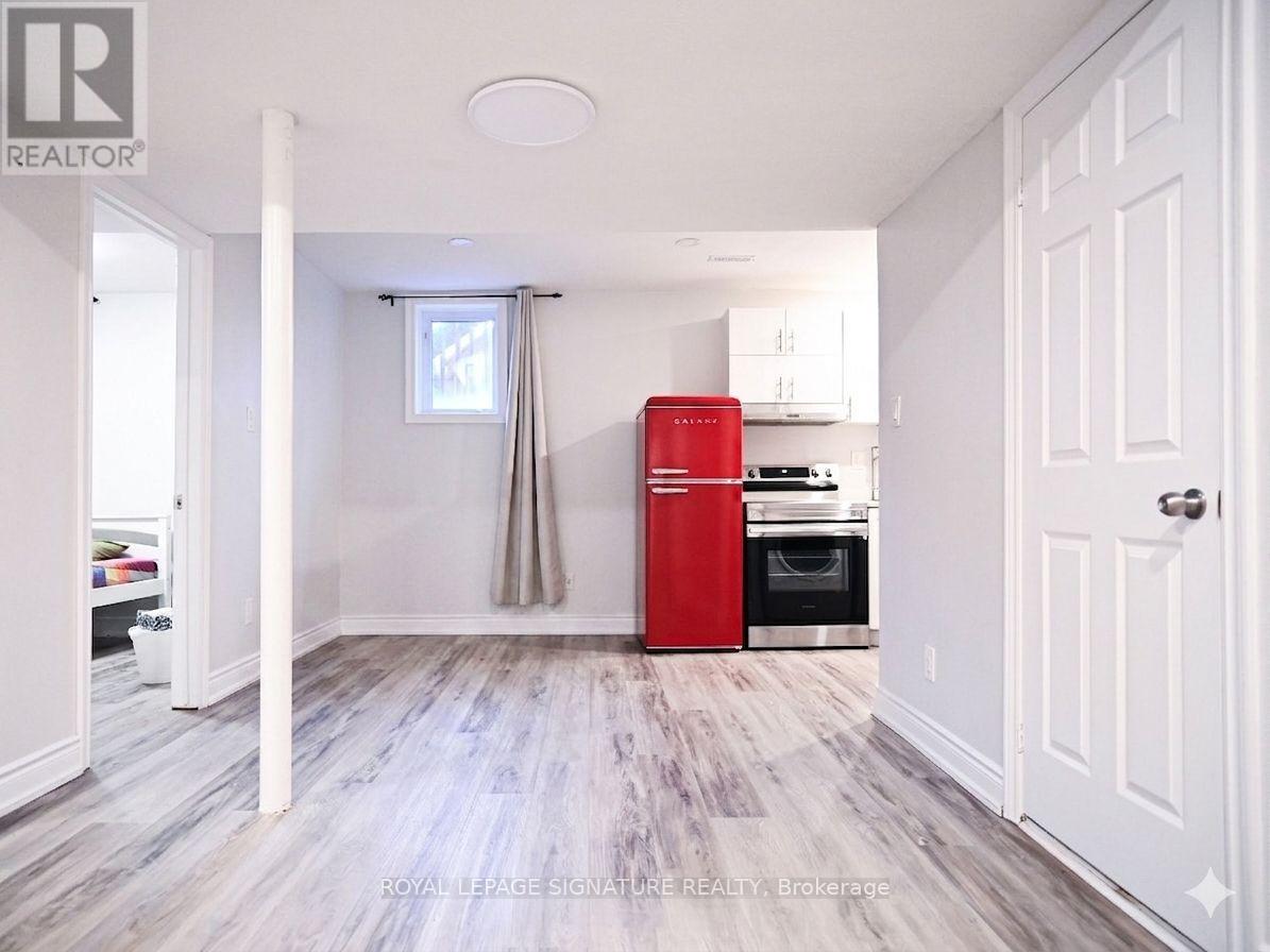 2 Bedroom Basement - 22 Vandervoort Drive, Richmond Hill, Ontario  L4E 0C6 - Photo 4 - N13031256