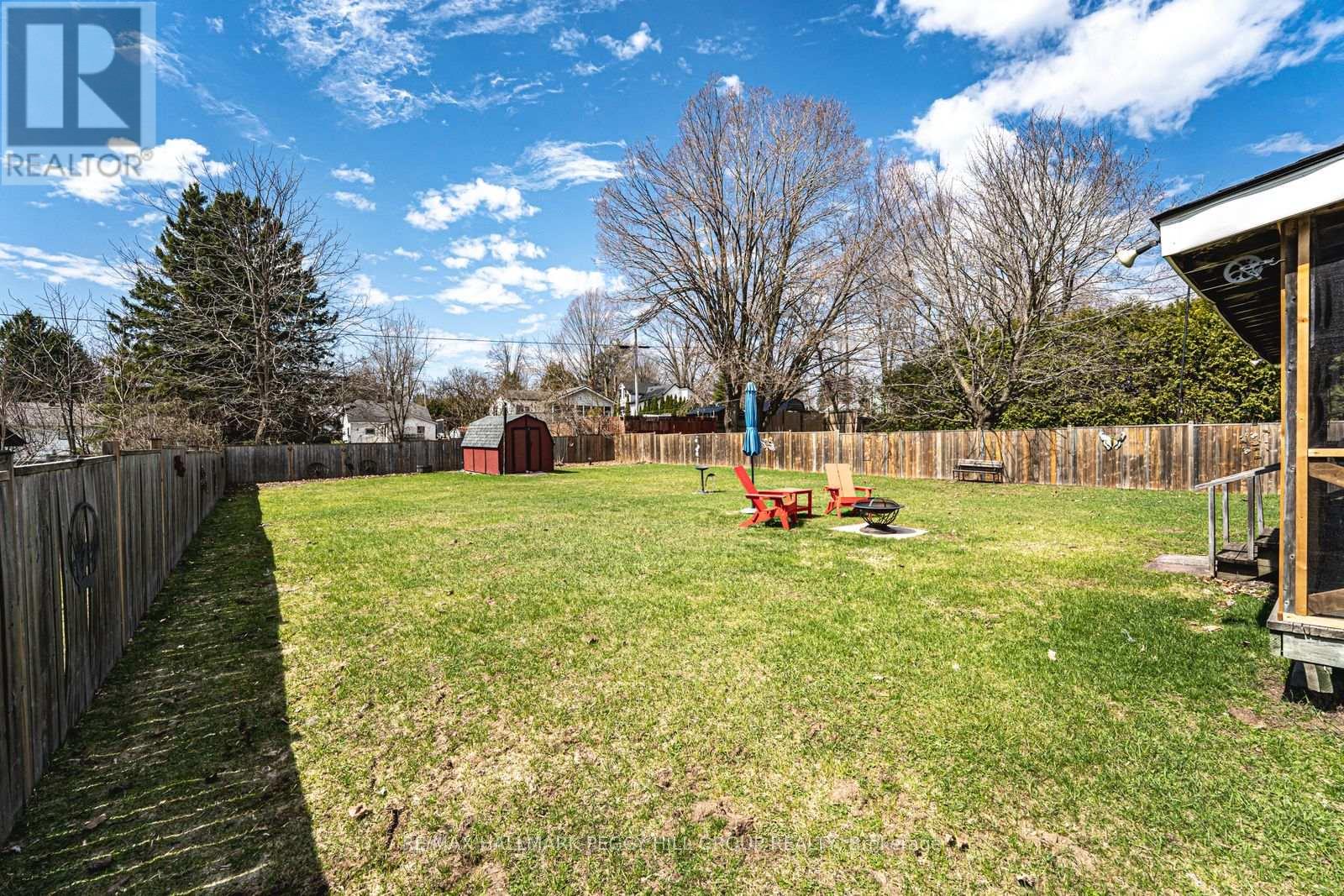 320 Palmer Street, Tay, Ontario  L0K 2C0 - Photo 11 - S12816274