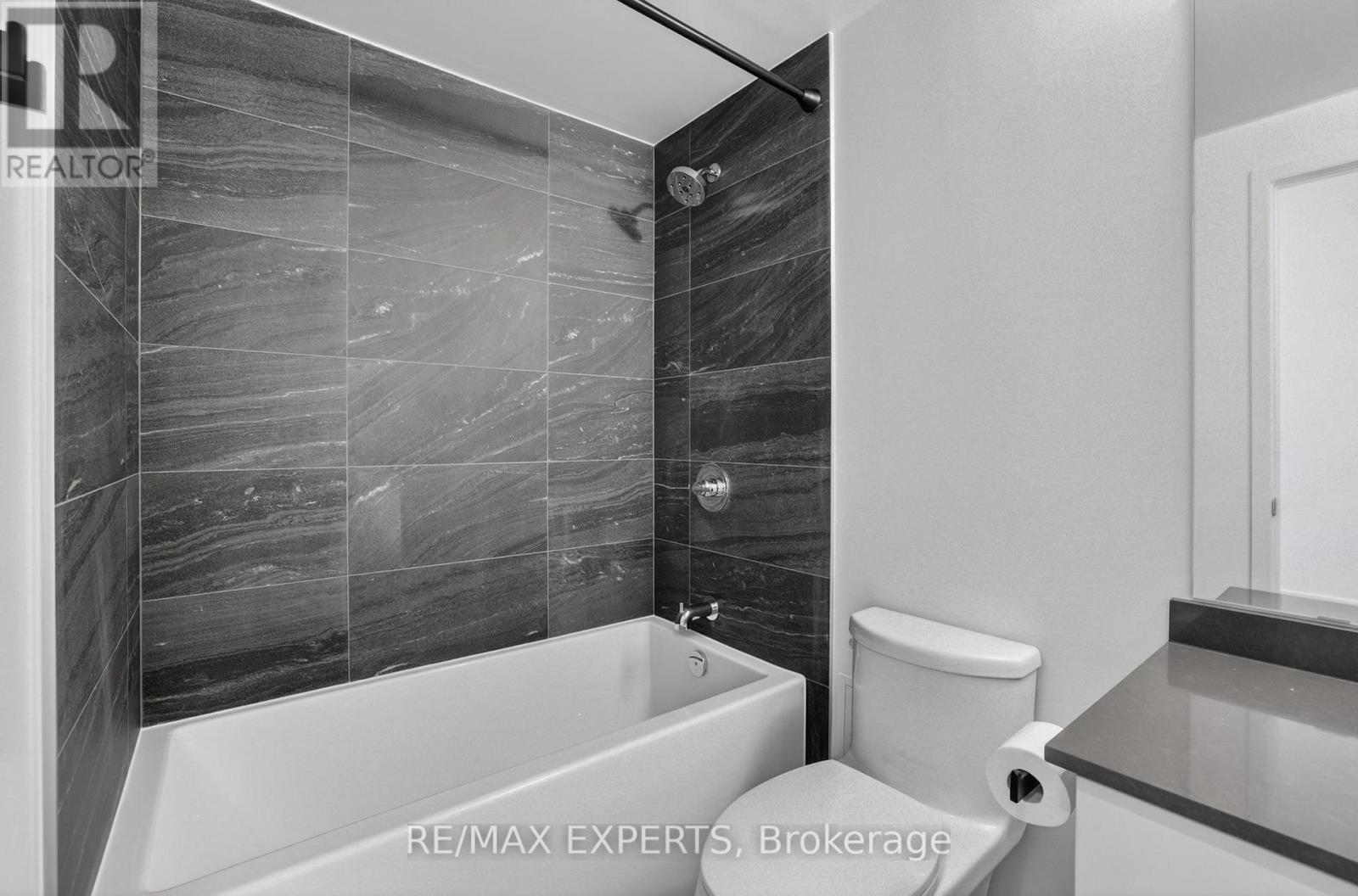 204 - 2075 Lakeshore Road, Burlington, Ontario  L7R 1E2 - Photo 30 - W13026922