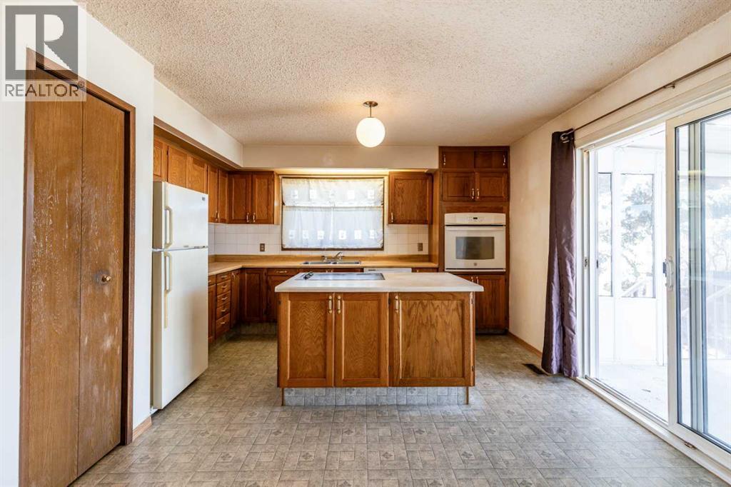 89 Sandford Crescent Se, Medicine Hat, Alberta  T1B 3K1 - Photo 16 - A2301880