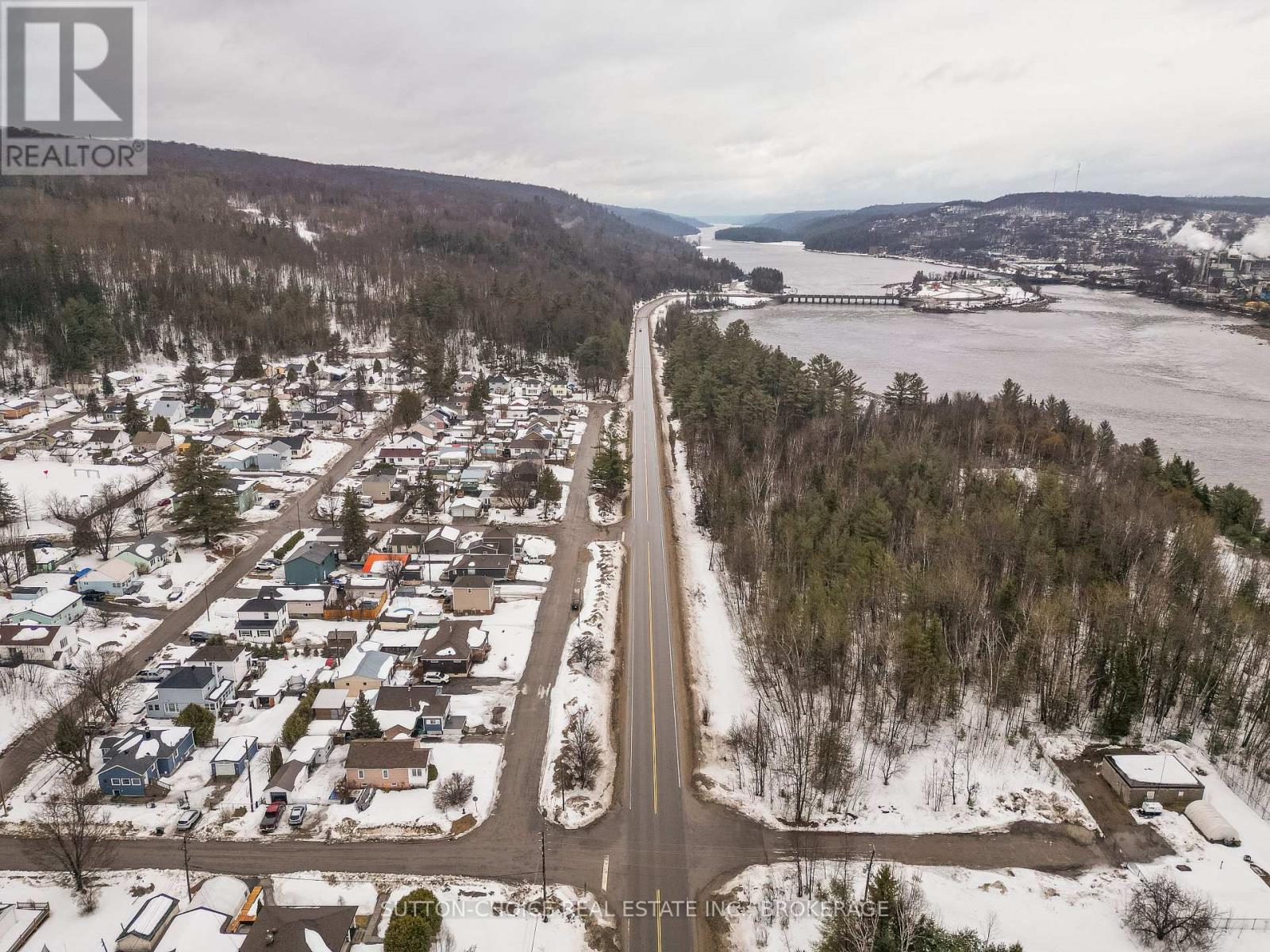 3 Pine Street, Unorganized Townships, Ontario  P0H 2J0 - Photo 39 - X12994496