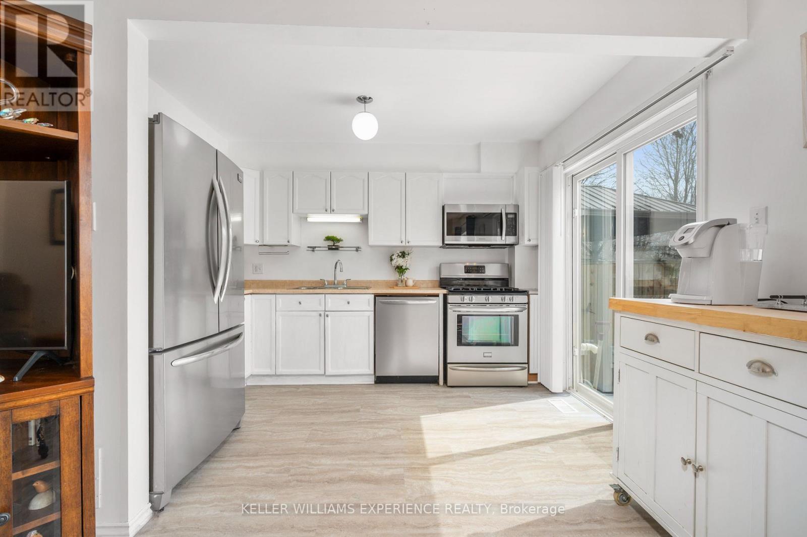 371 Millard Street, Orillia, Ontario  L3V 4H5 - Photo 11 - S13031262