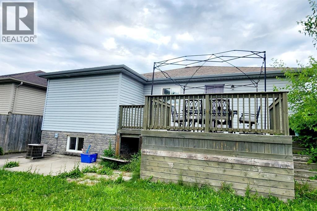 4628 Fontana, Windsor, Ontario  N9G 3C8 - Photo 24 - 26008925