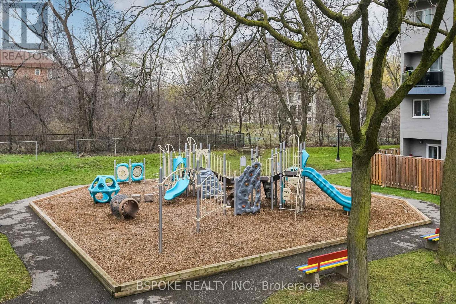 103 - 2001 Bonnymede Drive, Mississauga, Ontario  L5J 4H8 - Photo 38 - W13031162