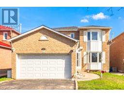 10 BURNHOPE DRIVE, Brampton, Ontario