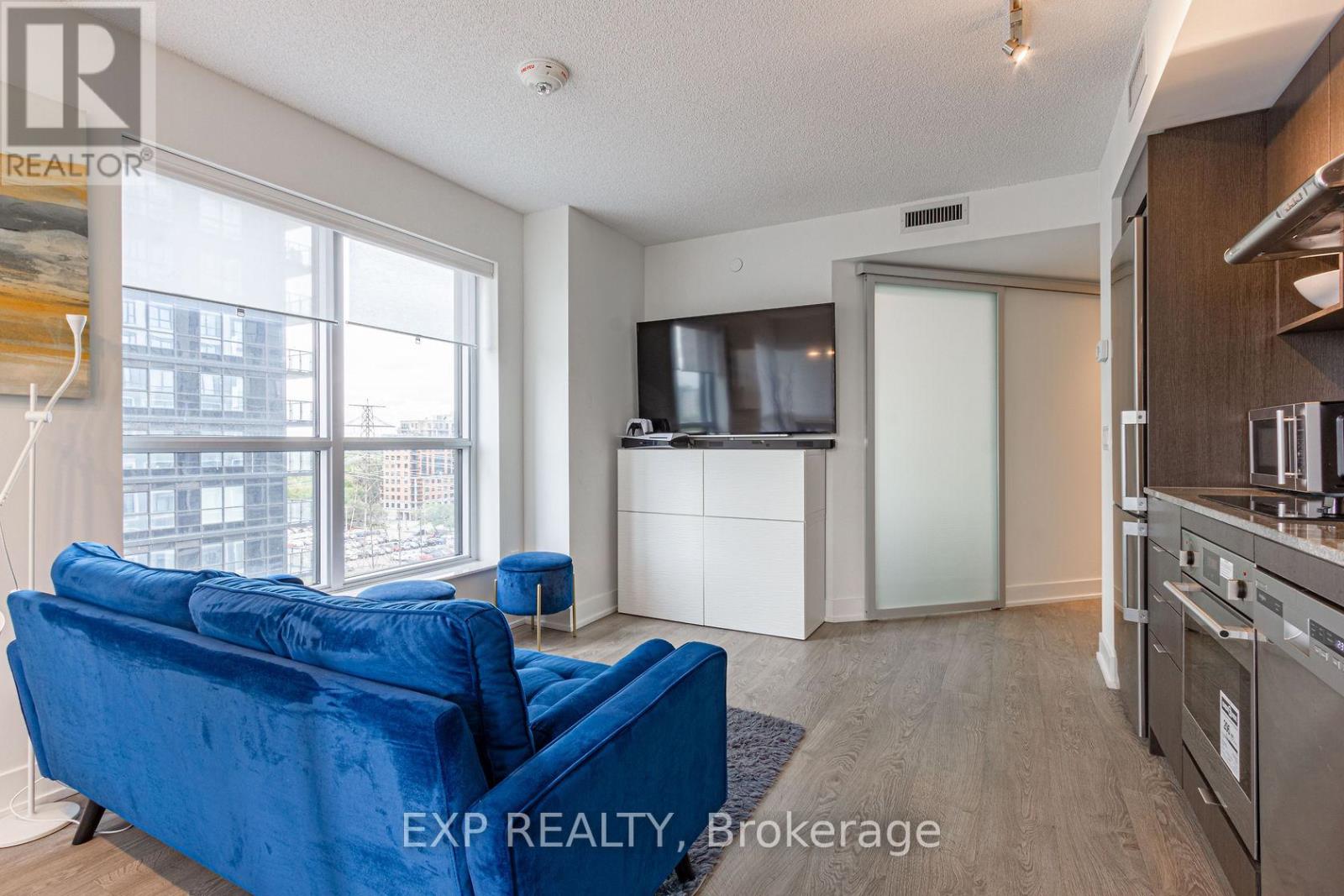 804 - 7 Mabelle Avenue, Toronto, Ontario  M9A 4X1 - Photo 8 - W13031190