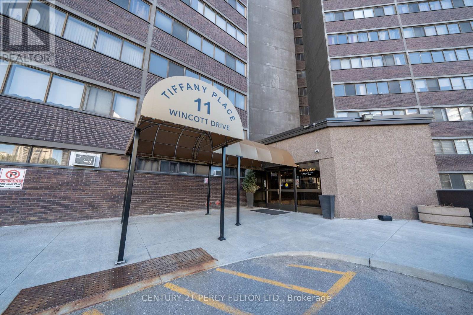 Ph 12 - 11 Wincott Drive, Toronto, Ontario  M9R 2R9 - Photo 4 - W13031198