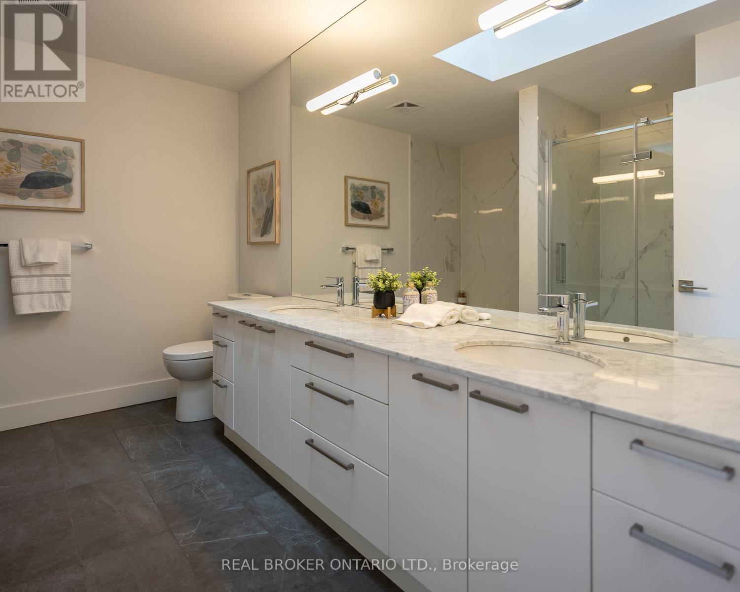 88 South Kingsway Way, Toronto, Ontario  M6S 3T3 - Photo 20 - W13031204