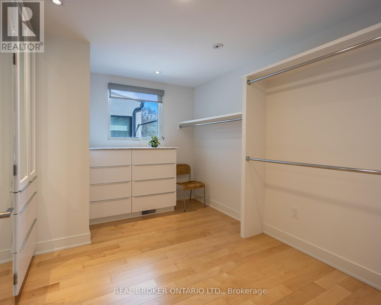 88 South Kingsway Way, Toronto, Ontario  M6S 3T3 - Photo 29 - W13031204