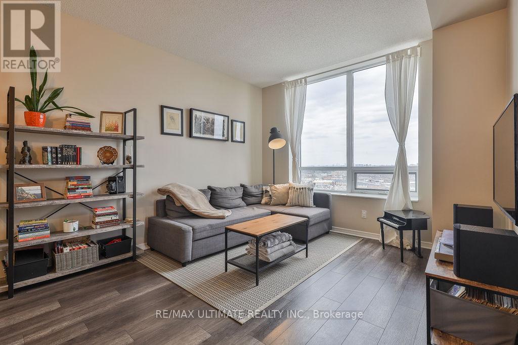 2404 - 60 Heintzman Street, Toronto, Ontario  M6P 5A1 - Photo 12 - W13031214