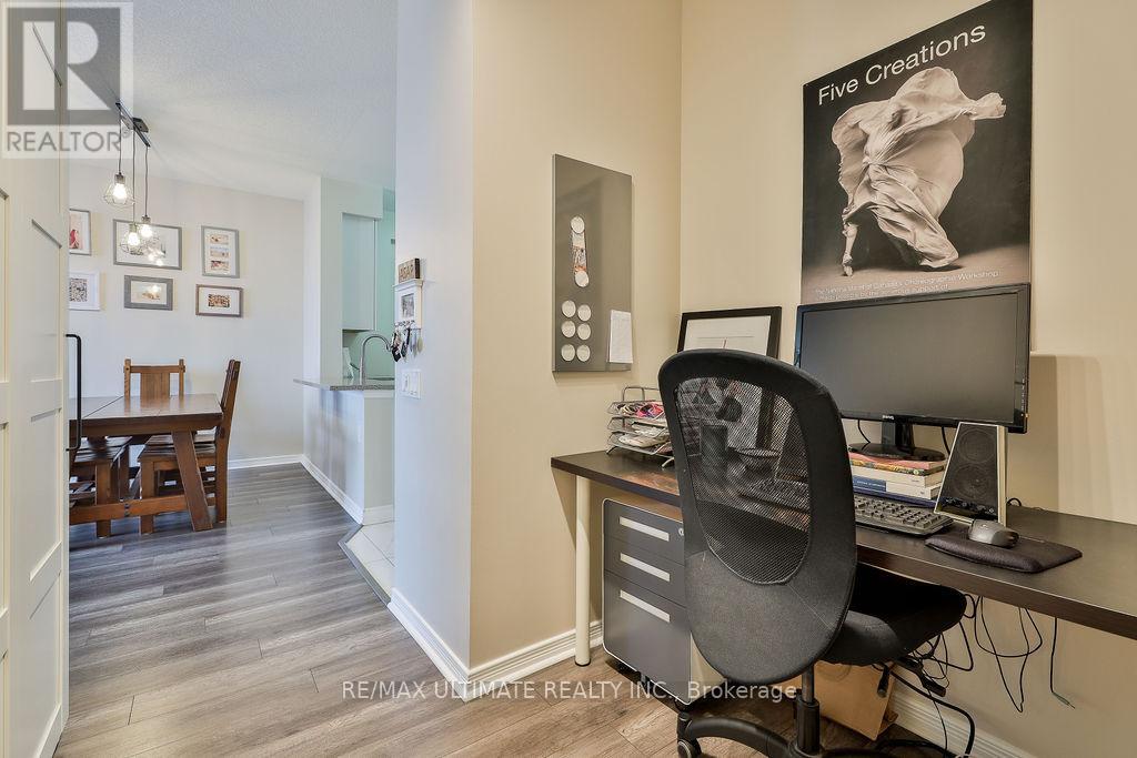 2404 - 60 Heintzman Street, Toronto, Ontario  M6P 5A1 - Photo 20 - W13031214