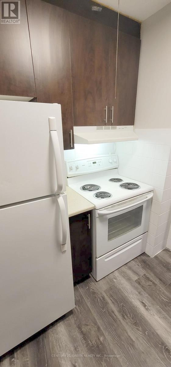 902 - 3065 Queen Frederica Drive, Mississauga, Ontario  L4Y 3A3 - Photo 11 - W13031216