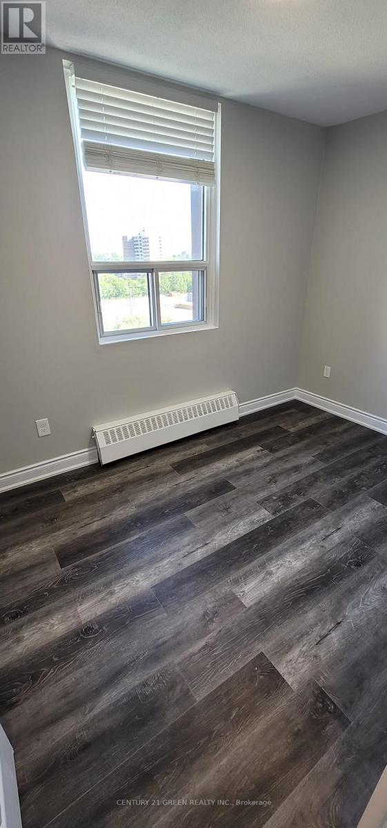 902 - 3065 Queen Frederica Drive, Mississauga, Ontario  L4Y 3A3 - Photo 15 - W13031216