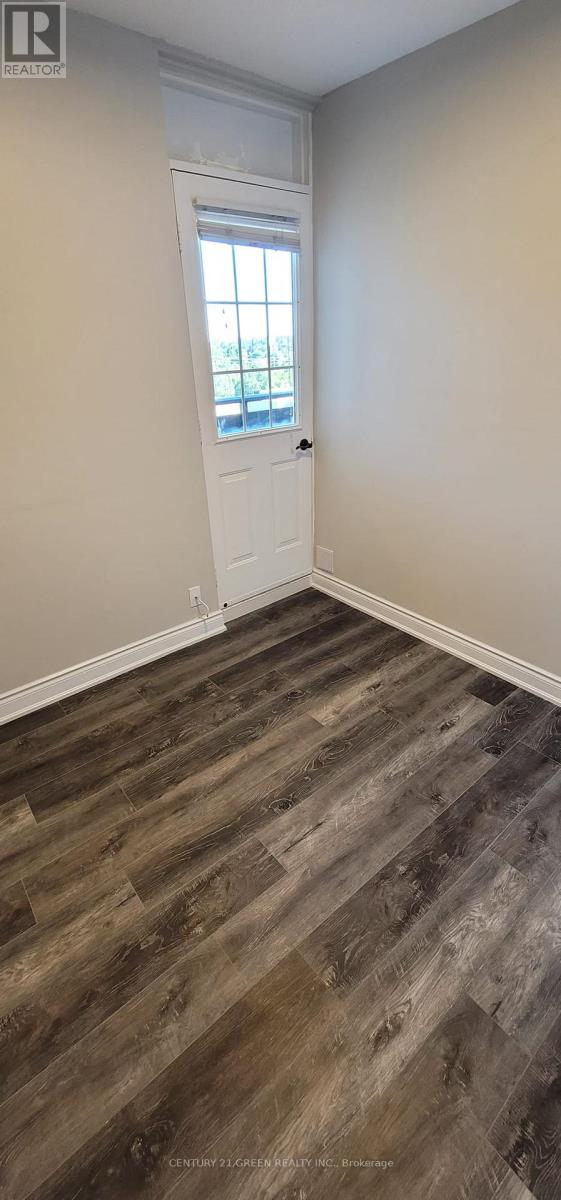 902 - 3065 Queen Frederica Drive, Mississauga, Ontario  L4Y 3A3 - Photo 16 - W13031216