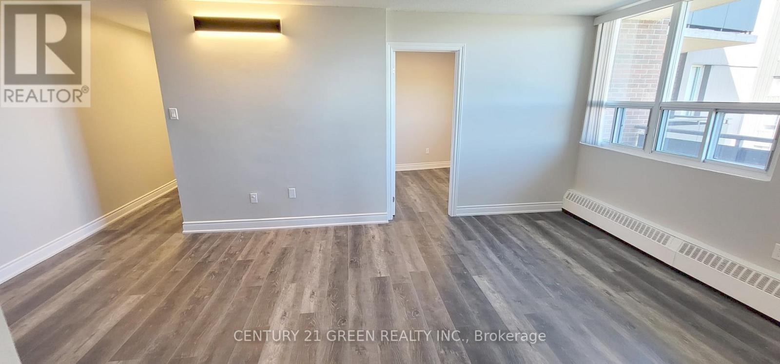 902 - 3065 Queen Frederica Drive, Mississauga, Ontario  L4Y 3A3 - Photo 5 - W13031216