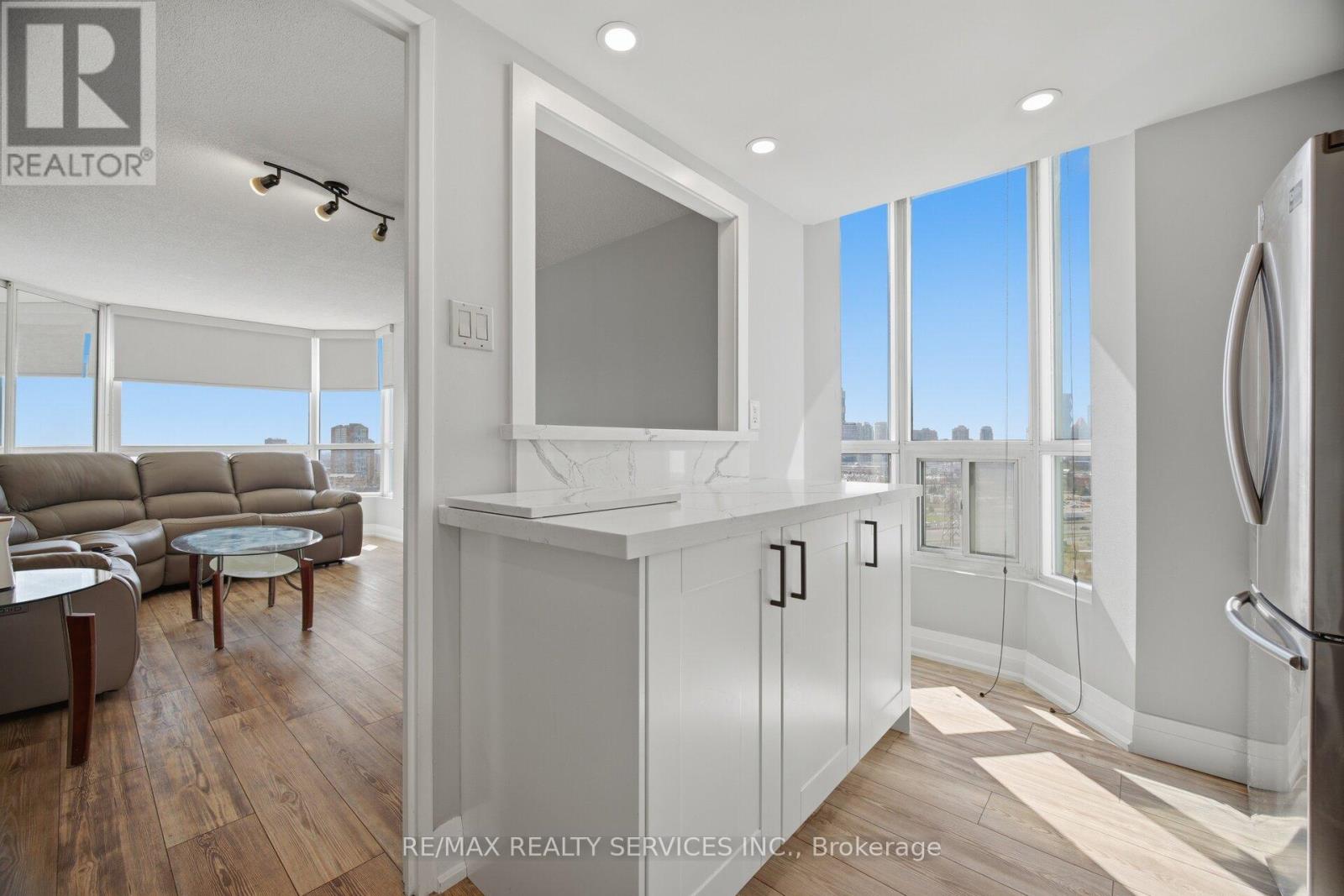 1610 - 4450 Tucana Court, Mississauga, Ontario  L5R 3R4 - Photo 17 - W13031222