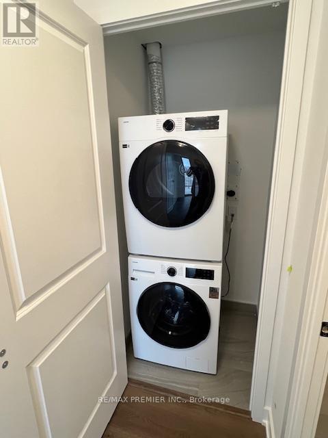 1101 - 2075 Lakeshore Road, Burlington, Ontario  L7R 0H3 - Photo 12 - W13031250