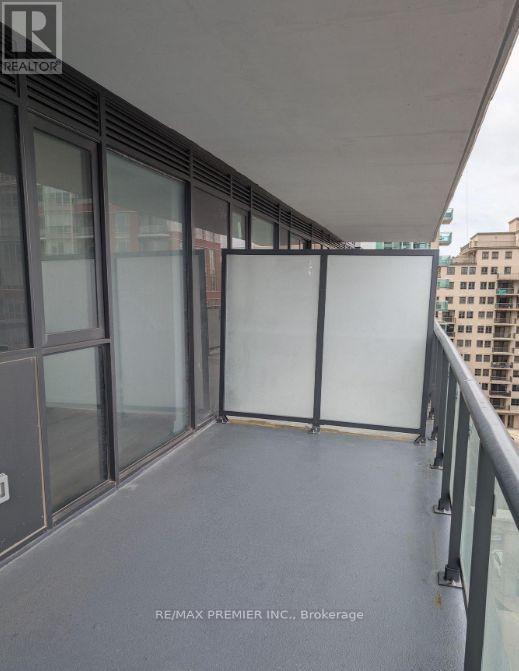 1101 - 2075 Lakeshore Road, Burlington, Ontario  L7R 0H3 - Photo 14 - W13031250