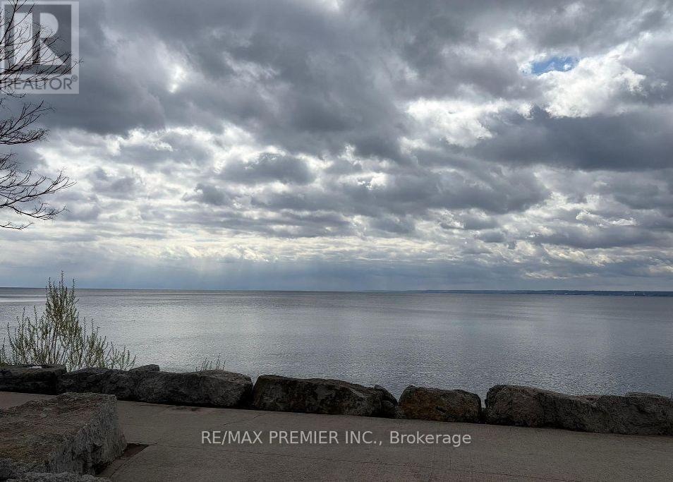 1101 - 2075 Lakeshore Road, Burlington, Ontario  L7R 0H3 - Photo 16 - W13031250