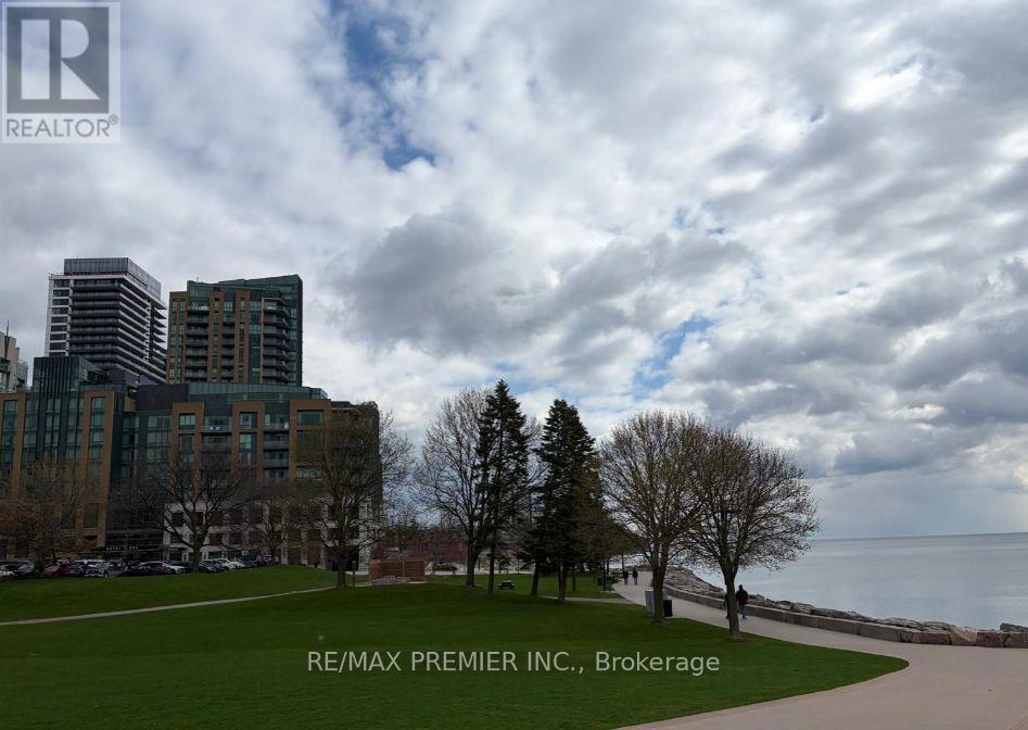 1101 - 2075 Lakeshore Road, Burlington, Ontario  L7R 0H3 - Photo 17 - W13031250