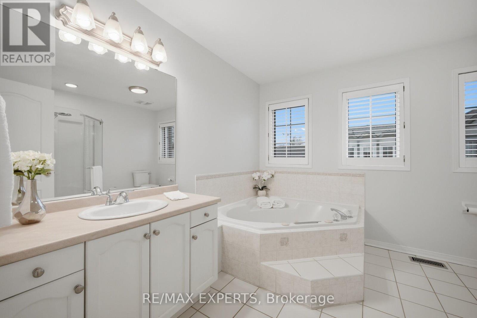 112 - 1995 Royal Road, Pickering, Ontario  L1V 6V9 - Photo 17 - E13030208