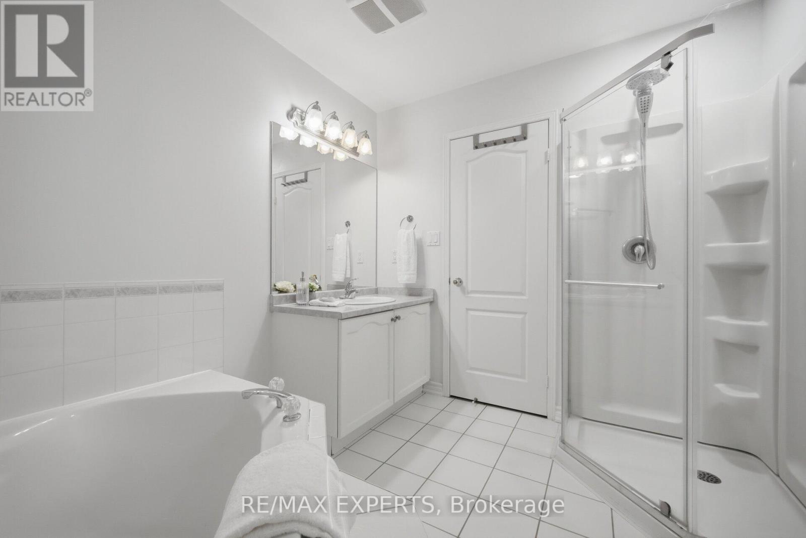 112 - 1995 Royal Road, Pickering, Ontario  L1V 6V9 - Photo 21 - E13030208