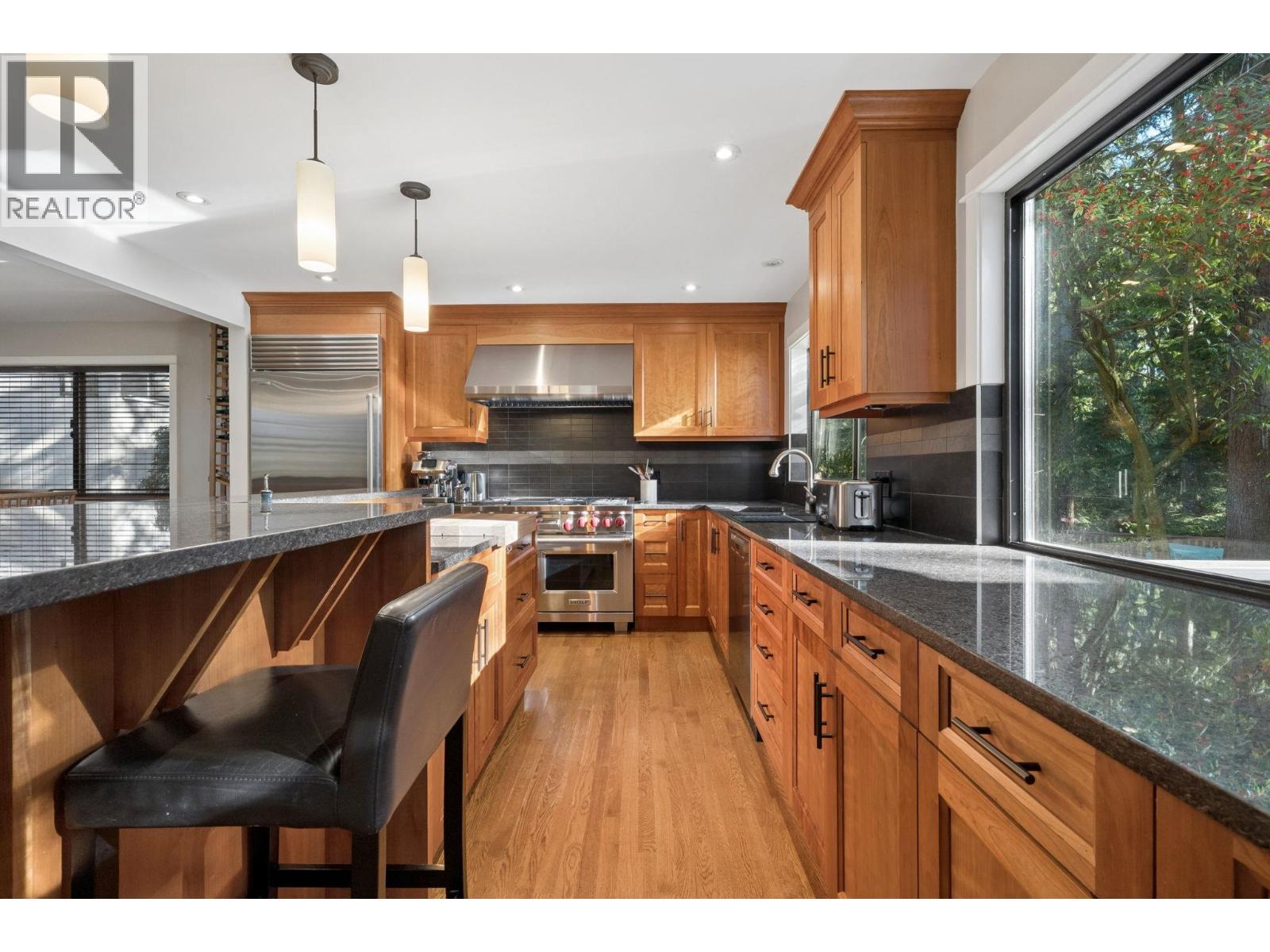 2857 Violet Street, North Vancouver, British Columbia  V7H 2L7 - Photo 11 - R3113945