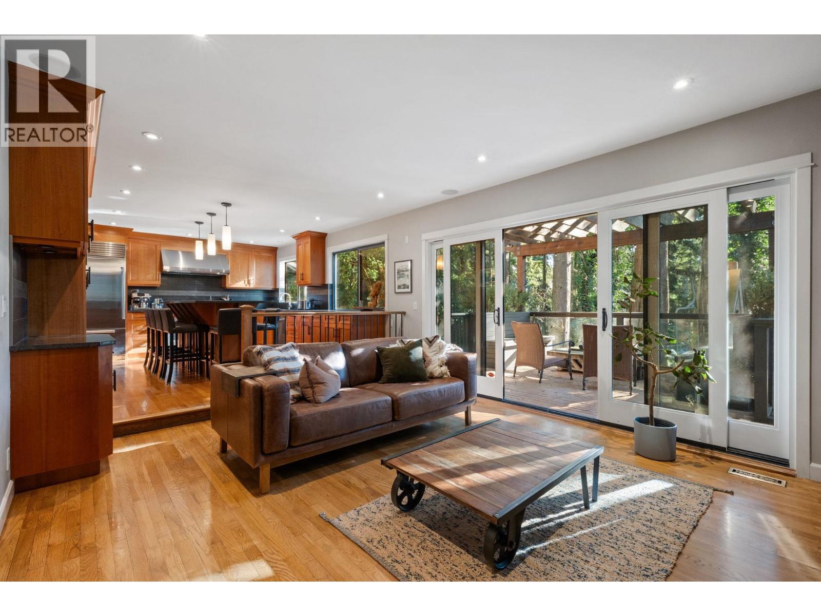 2857 Violet Street, North Vancouver, British Columbia  V7H 2L7 - Photo 12 - R3113945