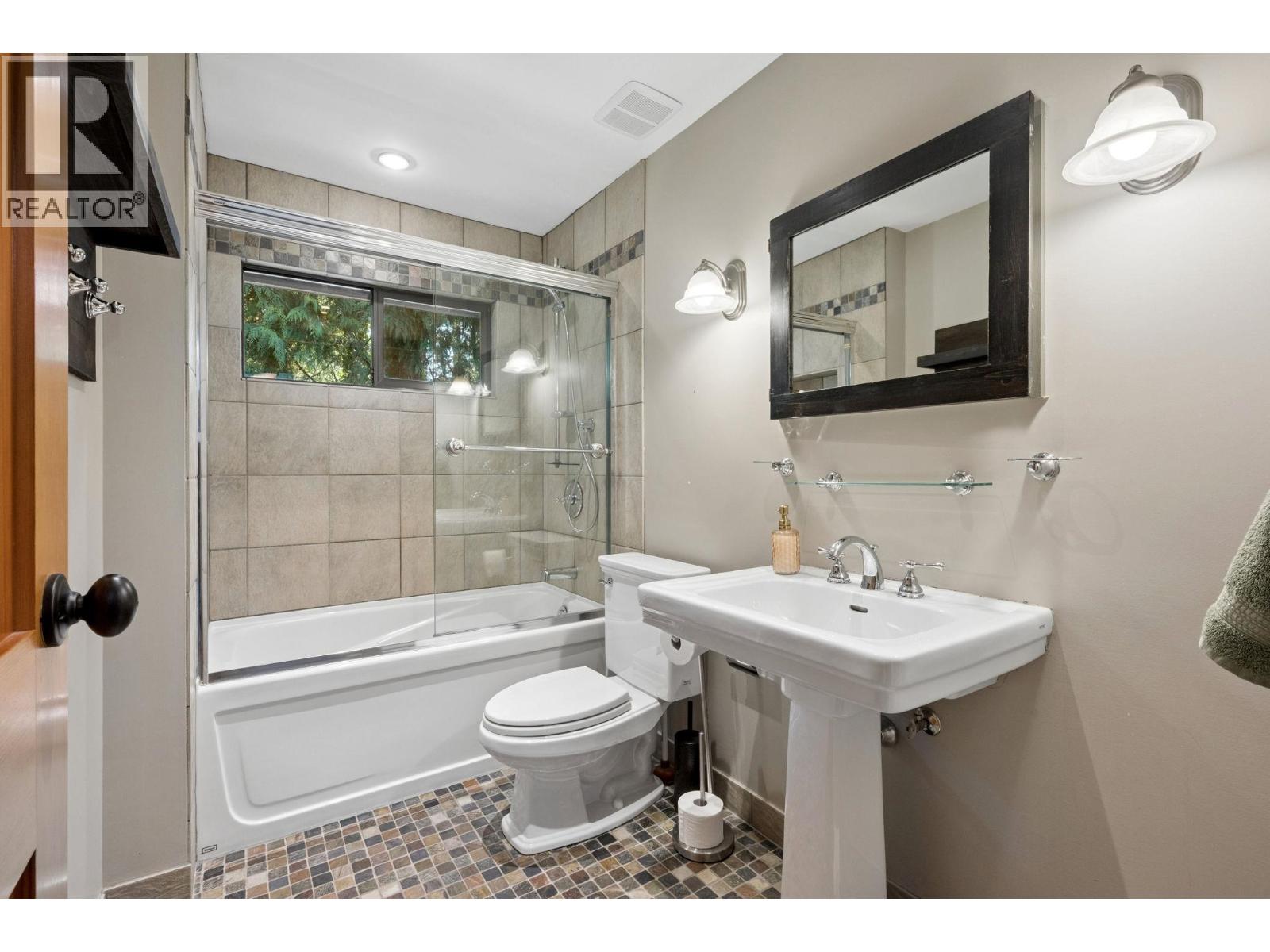 2857 Violet Street, North Vancouver, British Columbia  V7H 2L7 - Photo 22 - R3113945