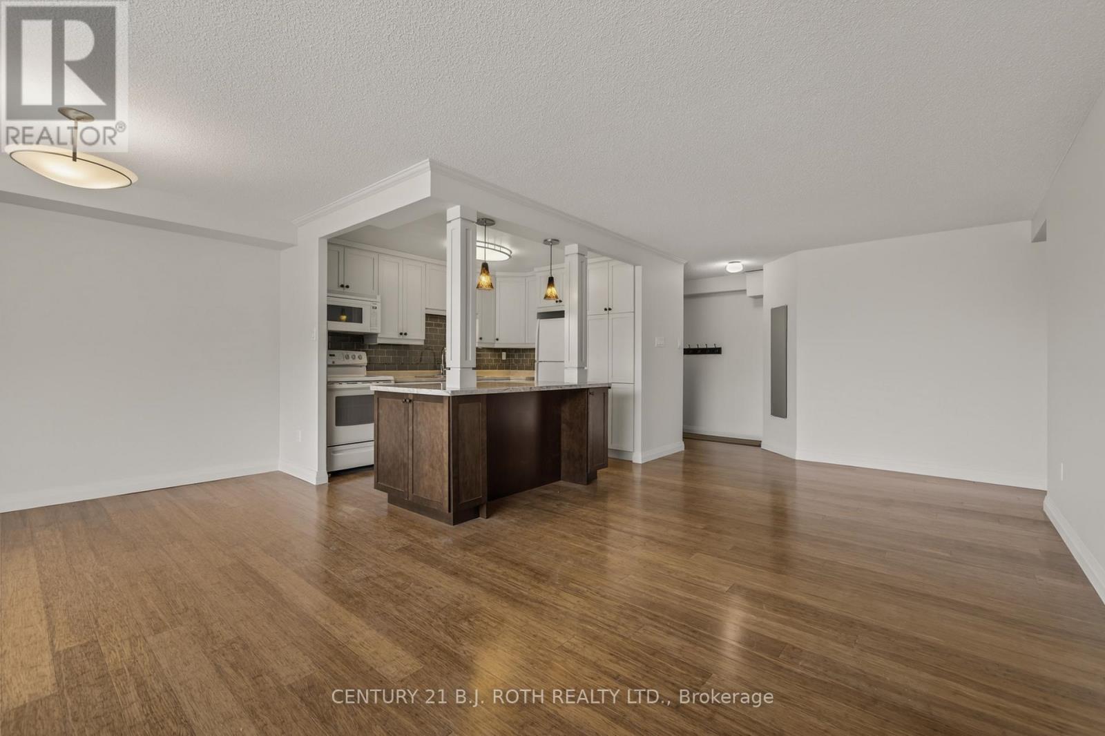 301 - 181 COLLIER STREET, Barrie, Ontario