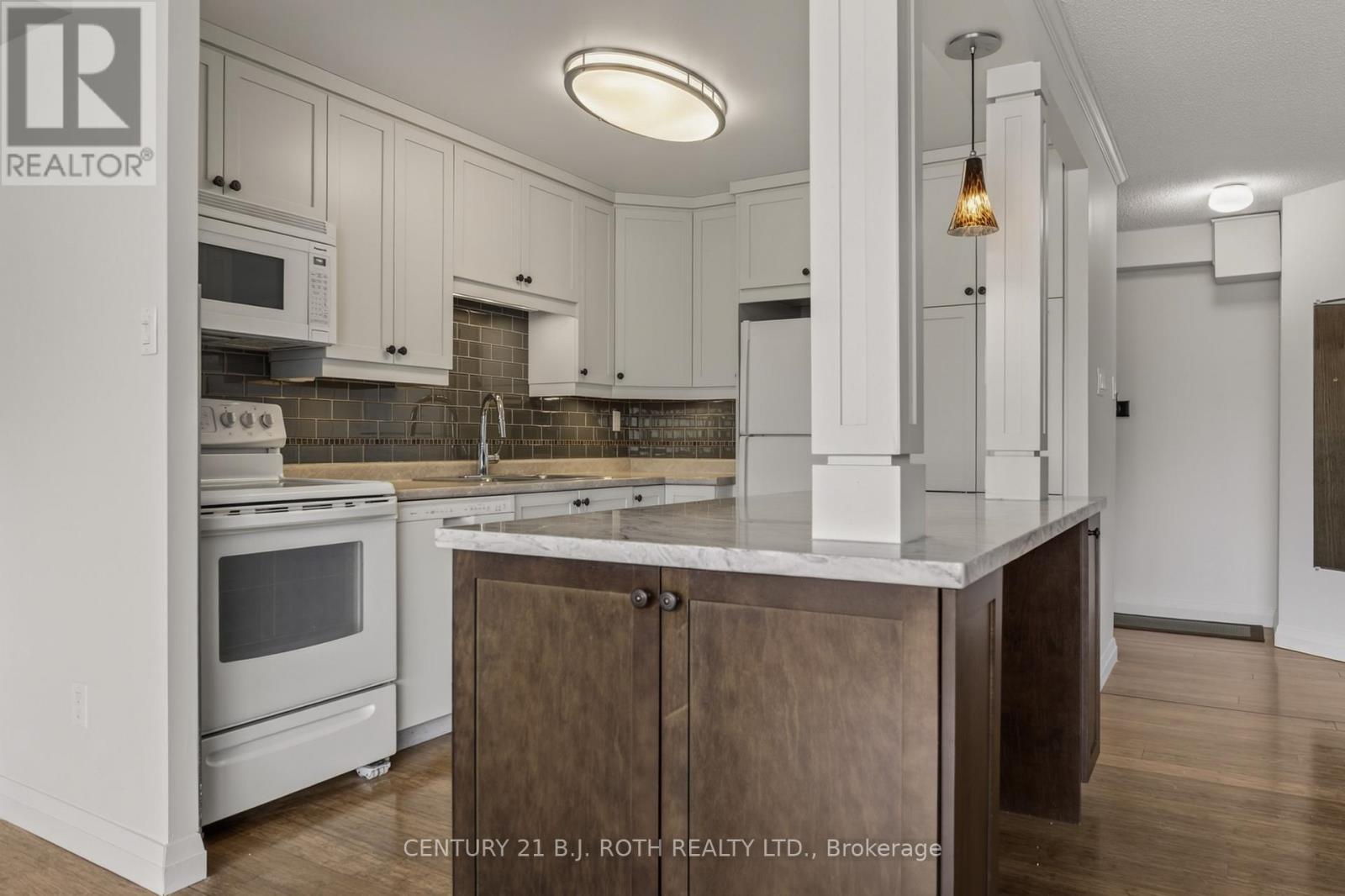 301 - 181 Collier Street, Barrie, Ontario  L4M 5L6 - Photo 10 - S12843760