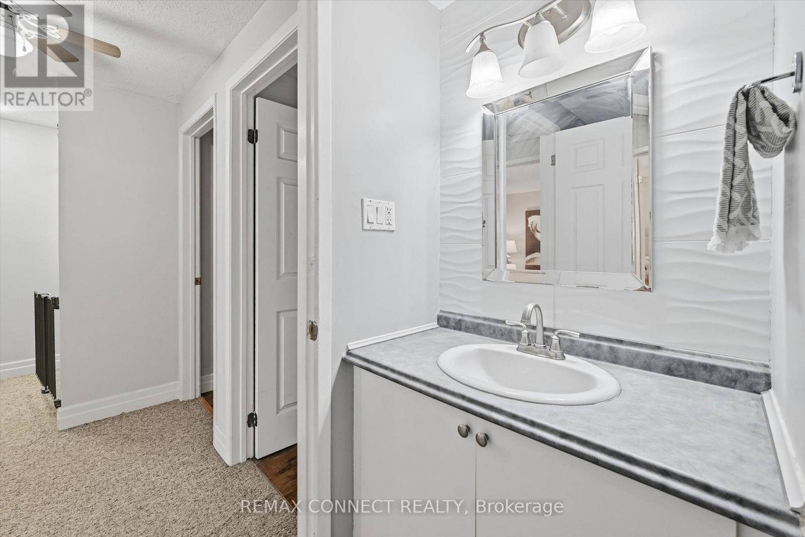 23 - 2185 Fairchild Boulevard, Burlington, Ontario  L7P 3P6 - Photo 22 - W12967266