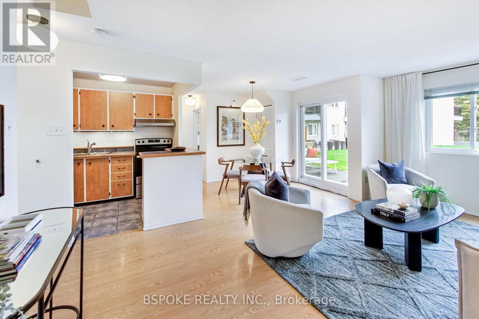 103 - 2001 Bonnymede Drive, Mississauga, Ontario  L5J 4H8 - Photo 5 - W13031162