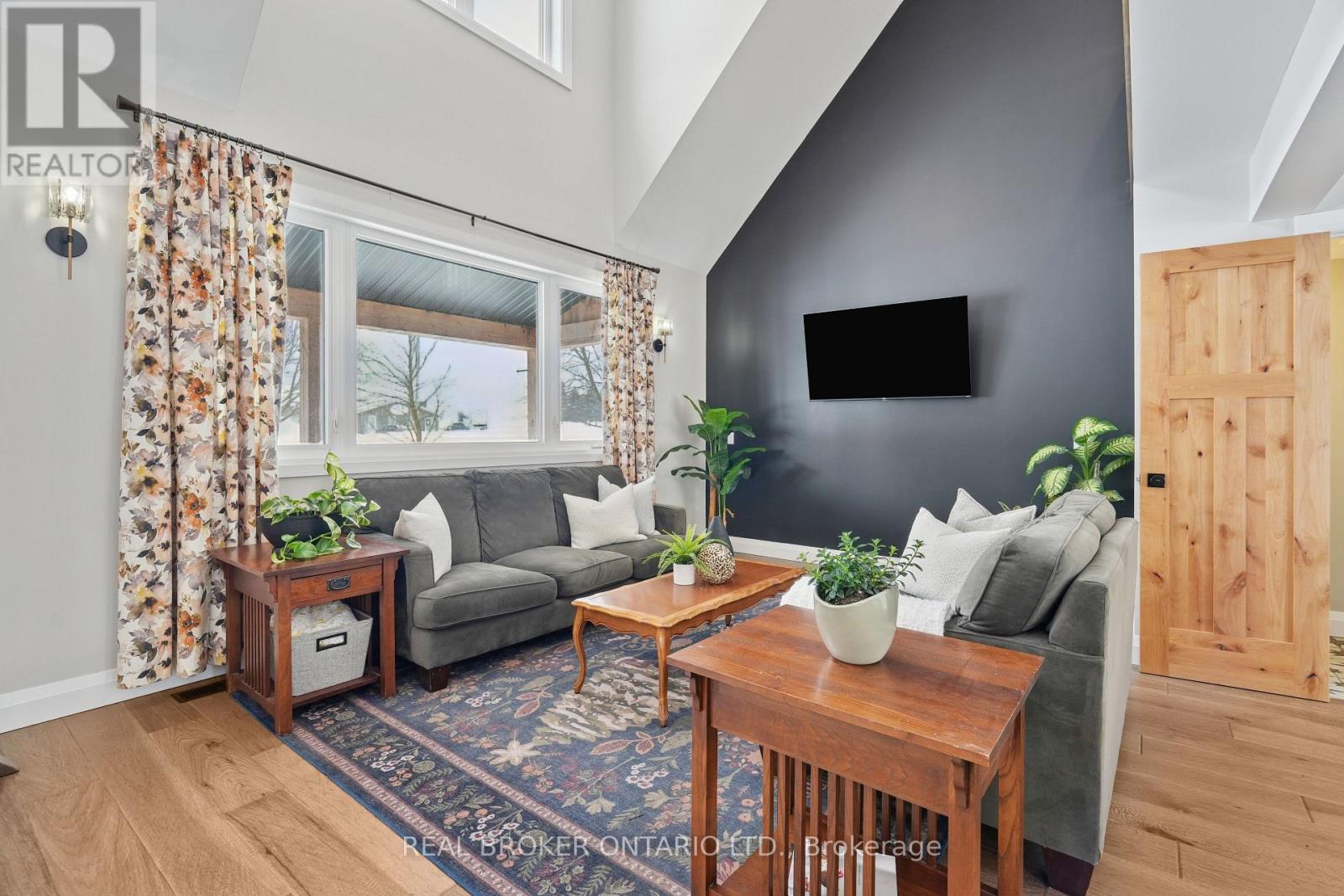 8687 Wellington Rd 22, Guelph/eramosa, Ontario  N0B 2K0 - Photo 11 - X12998394