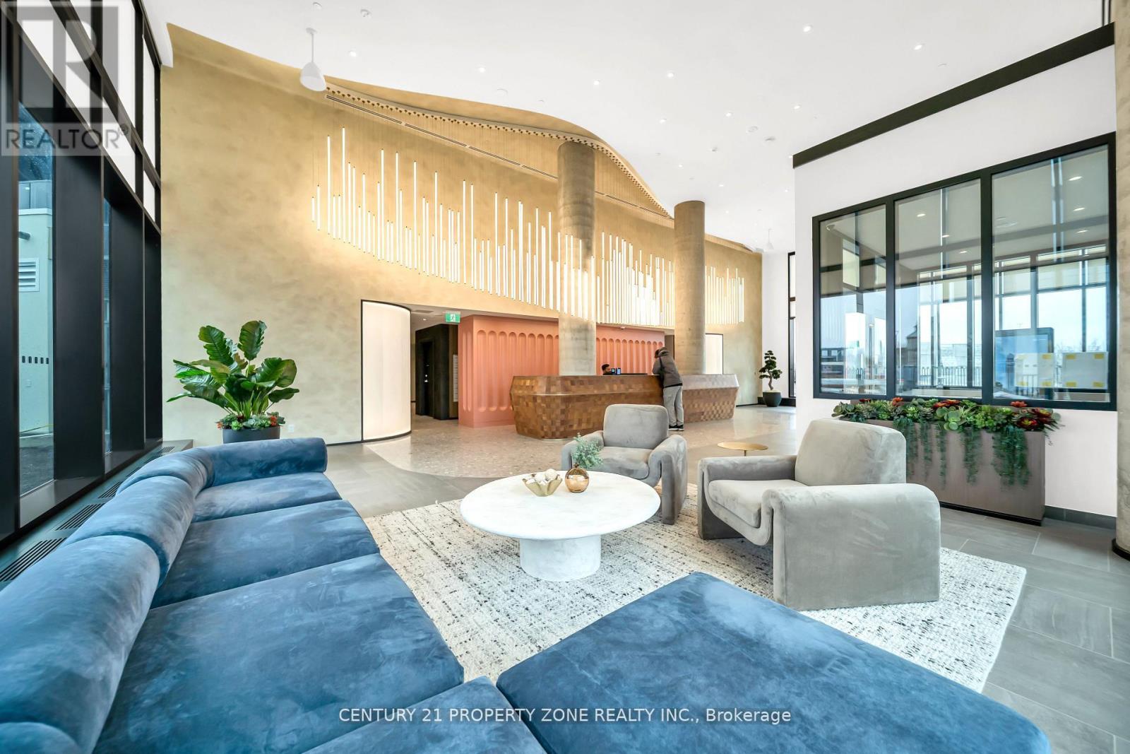 1914 - 25 Wellington Street, Kitchener, Ontario  N2G 0G5 - Photo 3 - X13021672