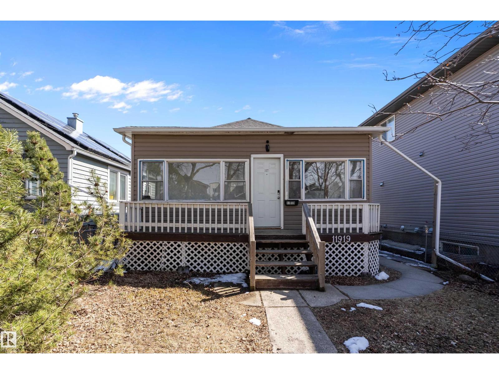 11919 96 St Nw, Edmonton, Alberta  T5G 1V6 - Photo 3 - E4483523