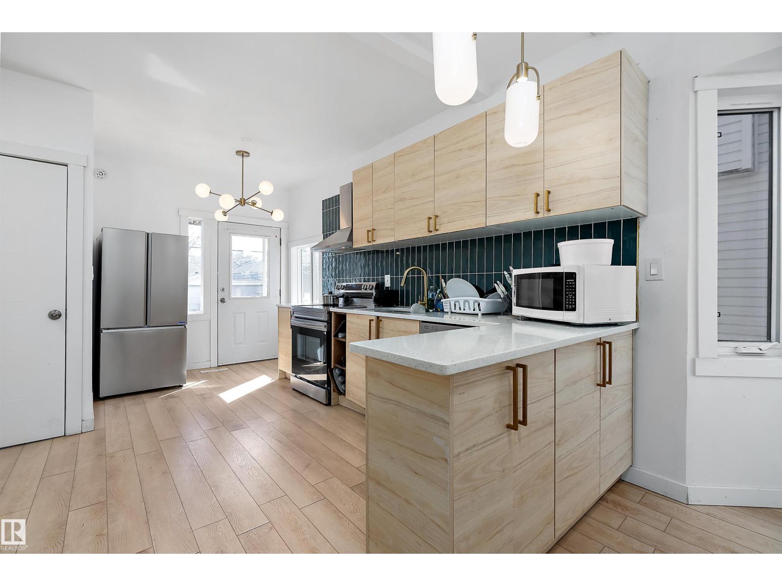 11919 96 St Nw, Edmonton, Alberta  T5G 1V6 - Photo 6 - E4483523