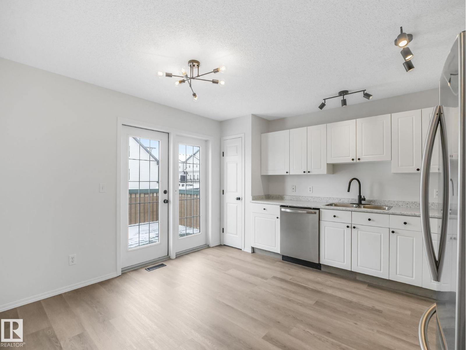 #14 15128 22 St Nw, Edmonton, Alberta  T5Y 2W5 - Photo 15 - E4483524