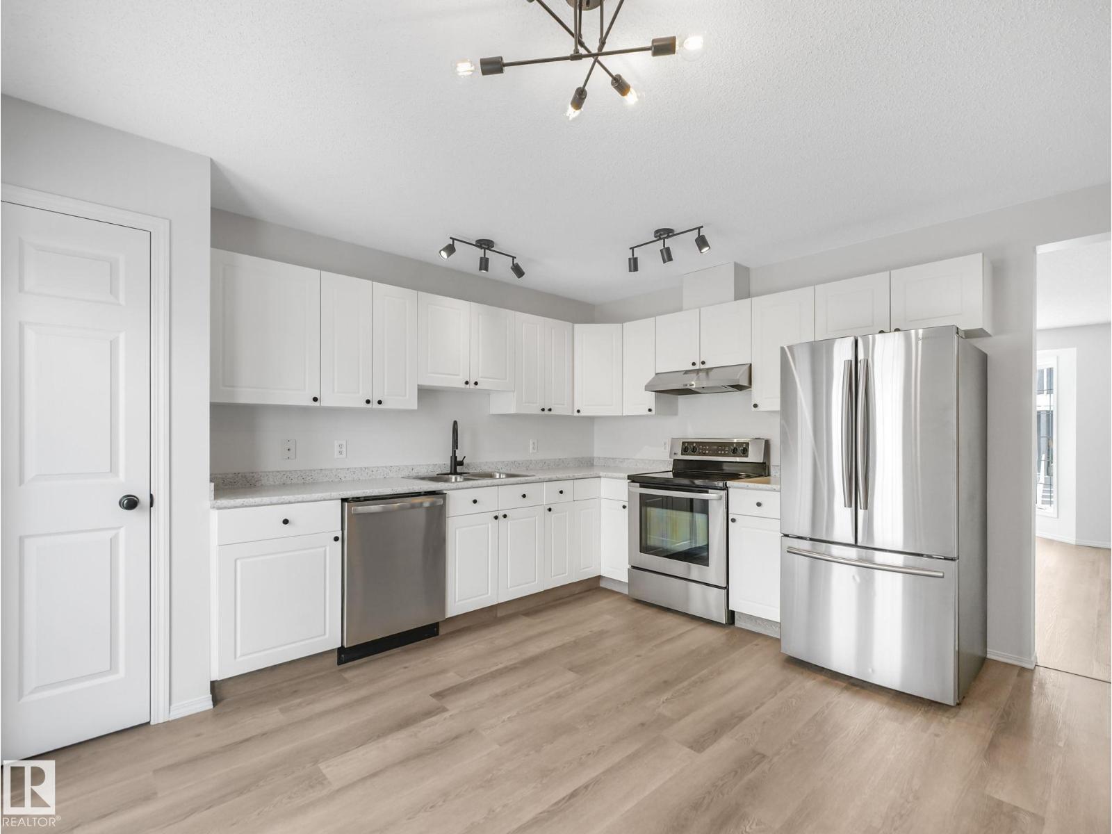 #14 15128 22 St Nw, Edmonton, Alberta  T5Y 2W5 - Photo 16 - E4483524