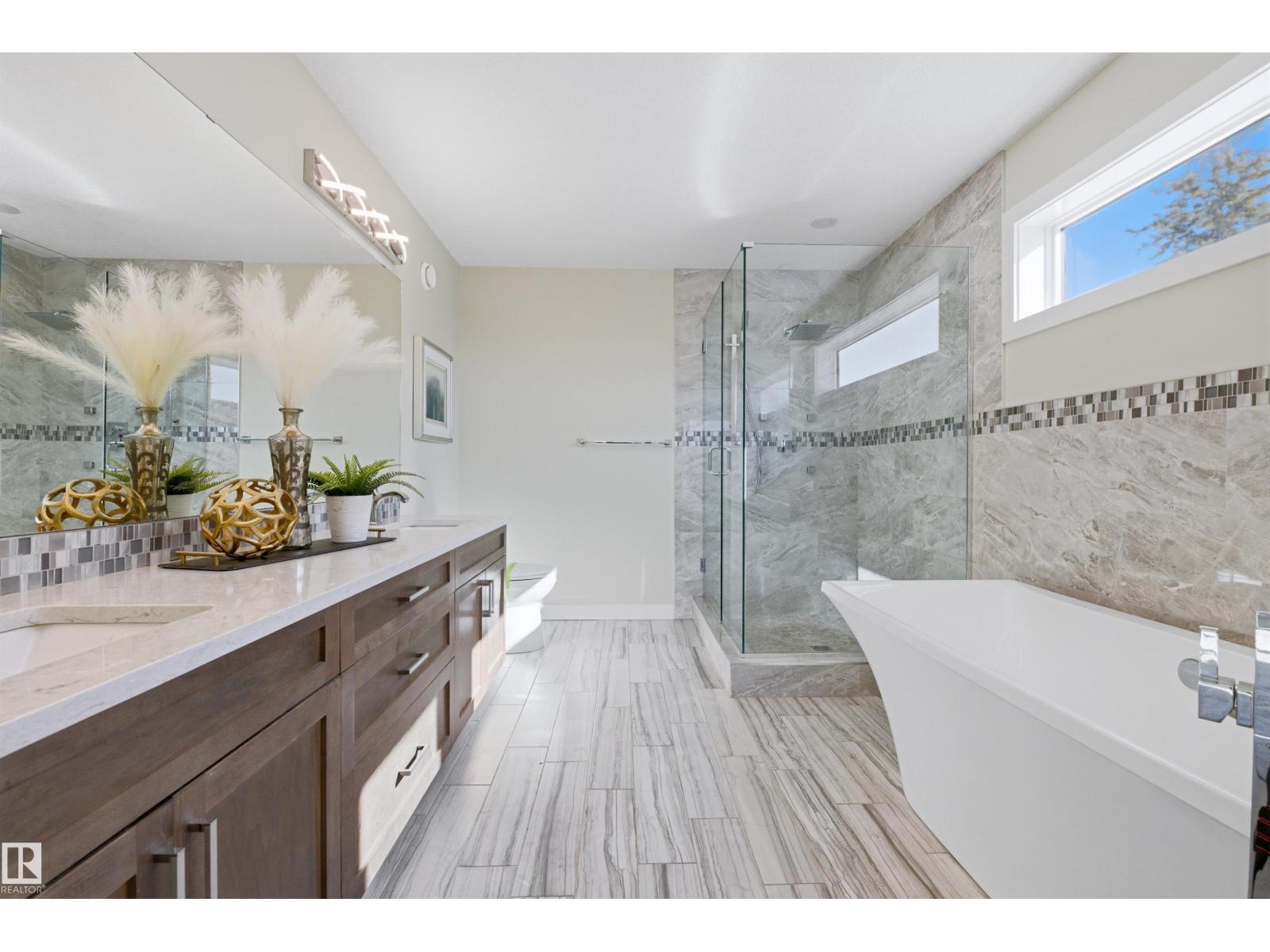 9928 151 St Nw Nw, Edmonton, Alberta  T5P 1T2 - Photo 28 - E4483525