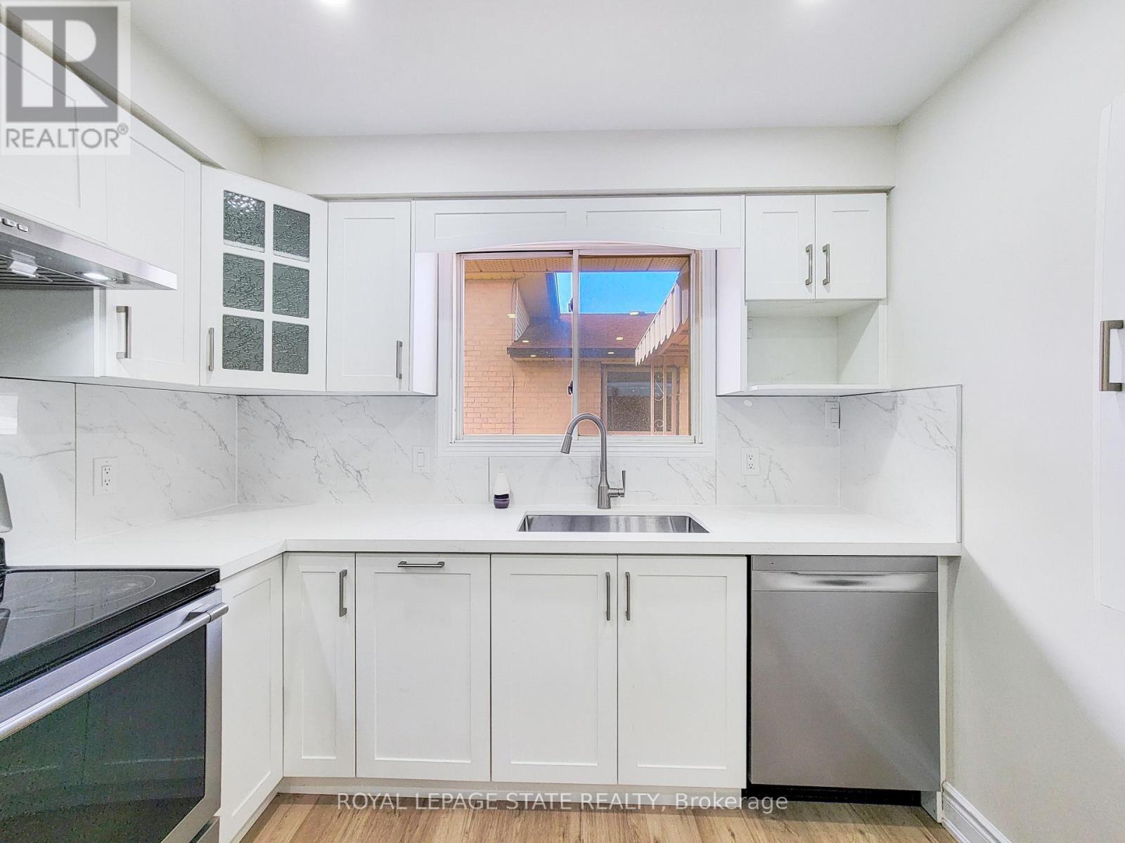 216 Ravenbury Drive, Hamilton, Ontario  L8W 2J1 - Photo 11 - X13031184