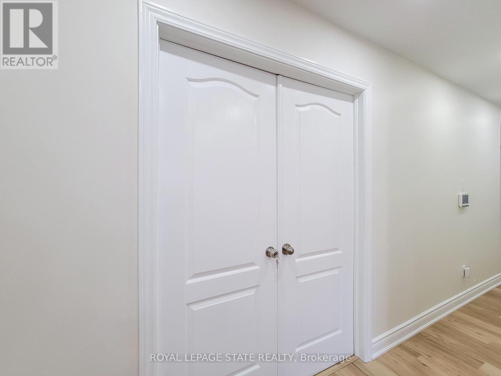 216 Ravenbury Drive, Hamilton, Ontario  L8W 2J1 - Photo 13 - X13031184