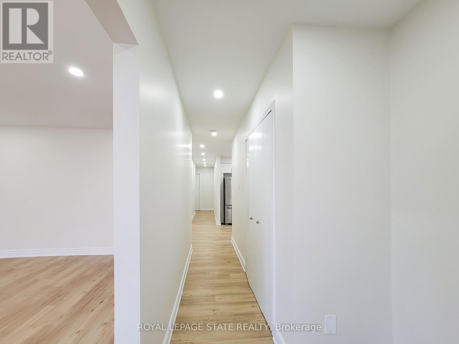 216 Ravenbury Drive, Hamilton, Ontario  L8W 2J1 - Photo 9 - X13031184