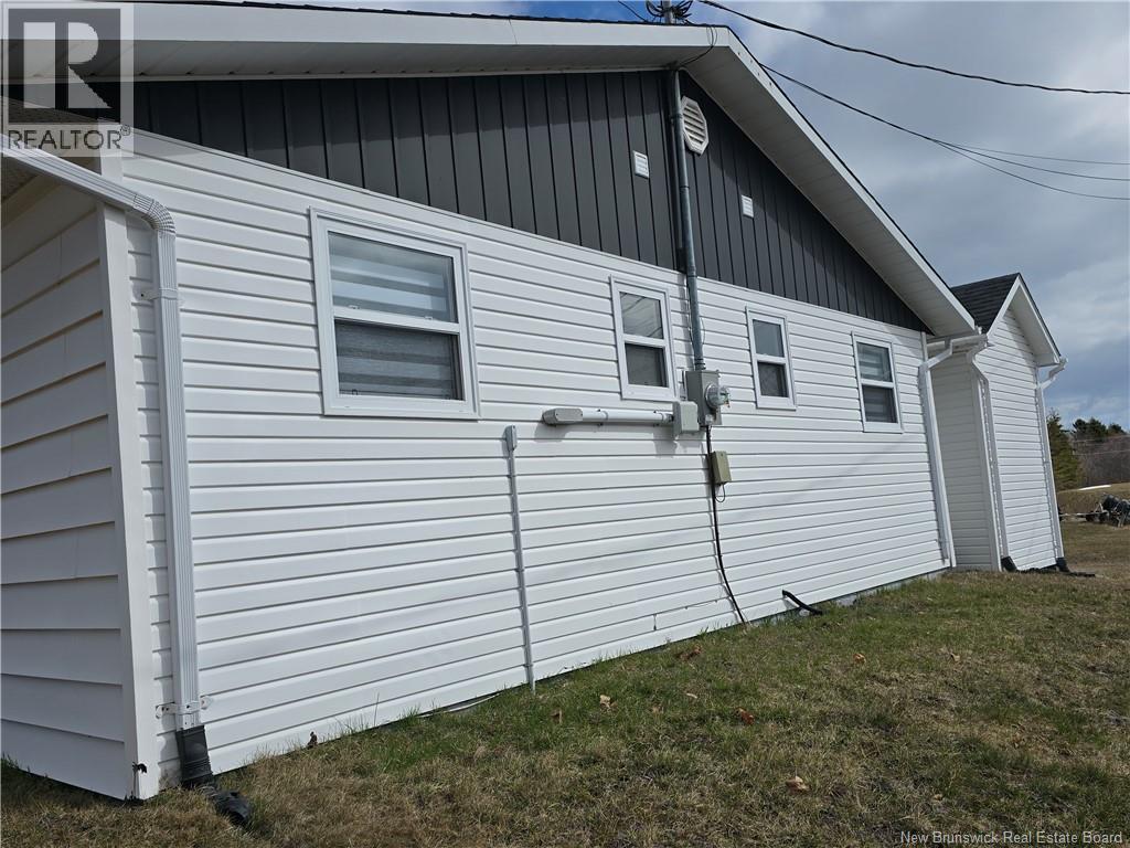 462 Saulnier Est, Tracadie, New Brunswick  E1X 1E3 - Photo 4 - NB137615
